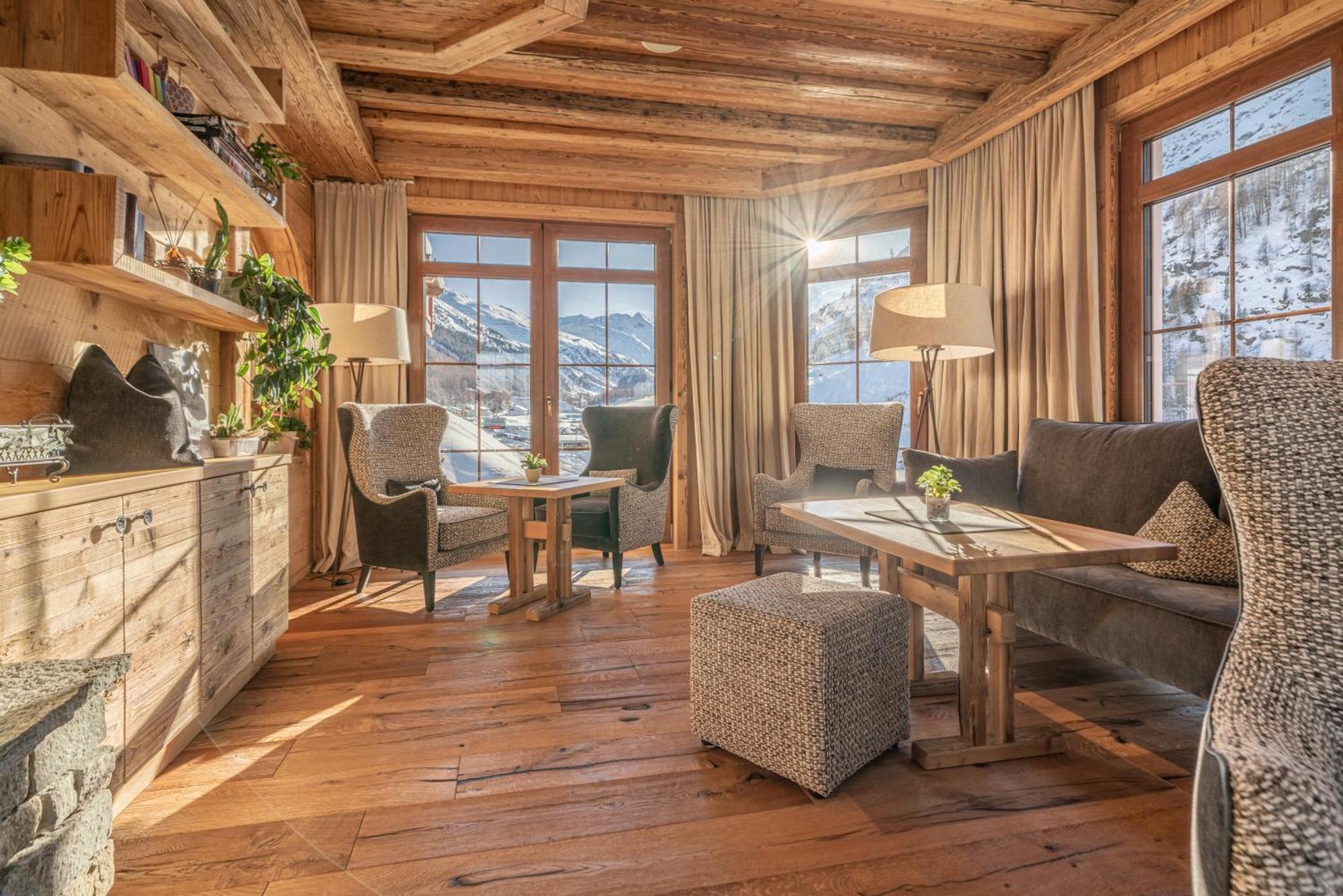 אוברגורגל Burghotel Alpengluehn מראה חיצוני תמונה